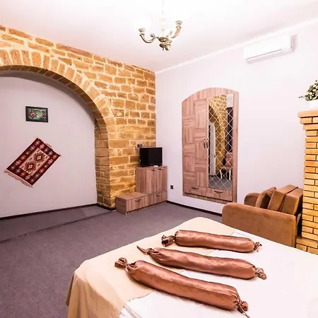 Castello Inn Baku Exterior photo